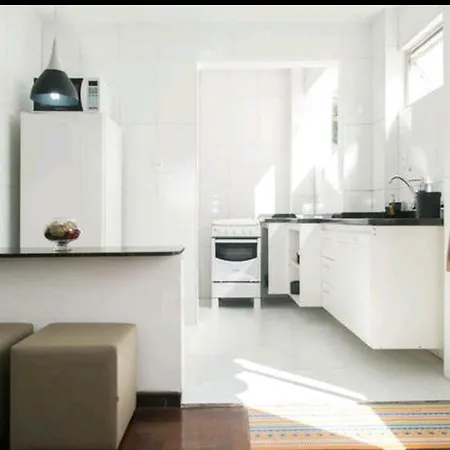 Lindo Apartamento A 500M Da Barra Salvador Exterior photo